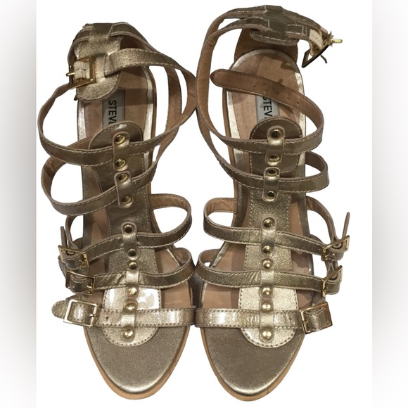 Steve Madden Shoes - Like new Steve Madden sexy  gold strappy heels Like new 7.5